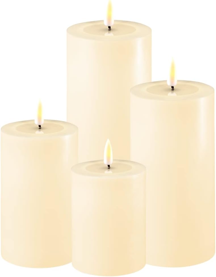 Gift Box of 4 LED Candles with Remote