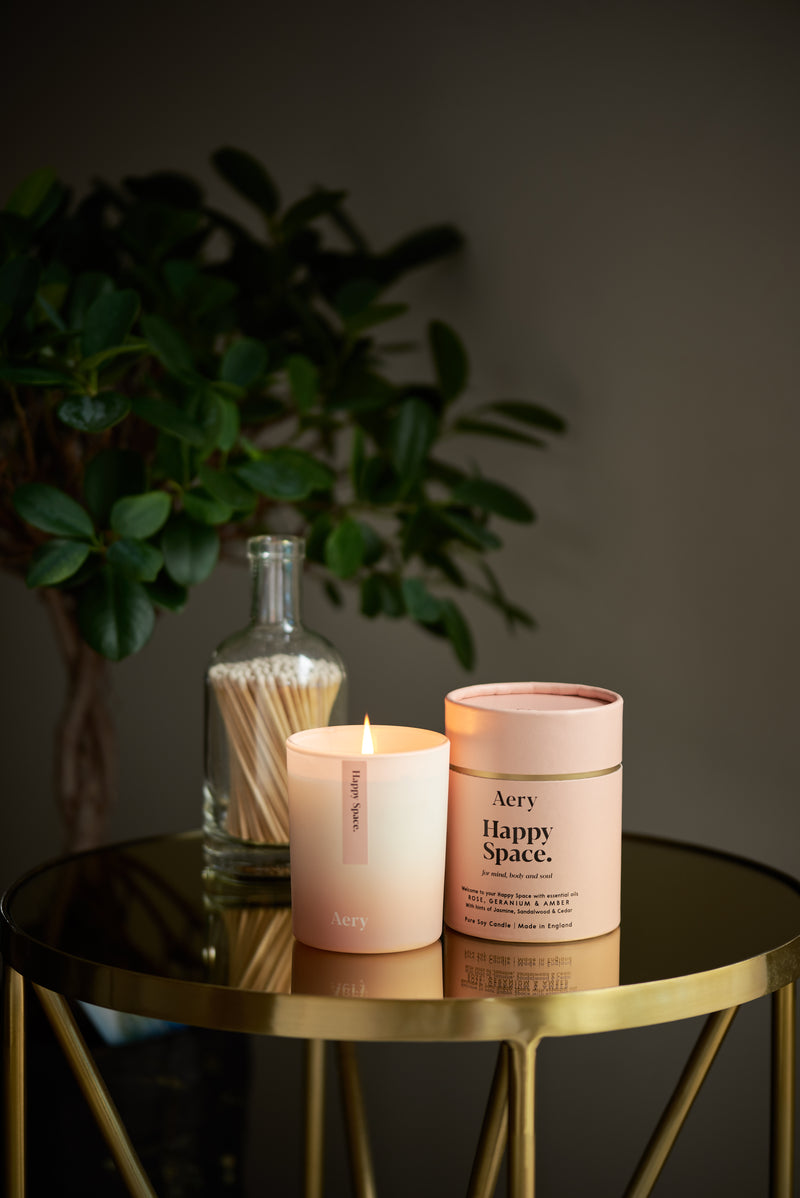 Happy Space Aromatherapy Candle - Rose, Geranium and Amber