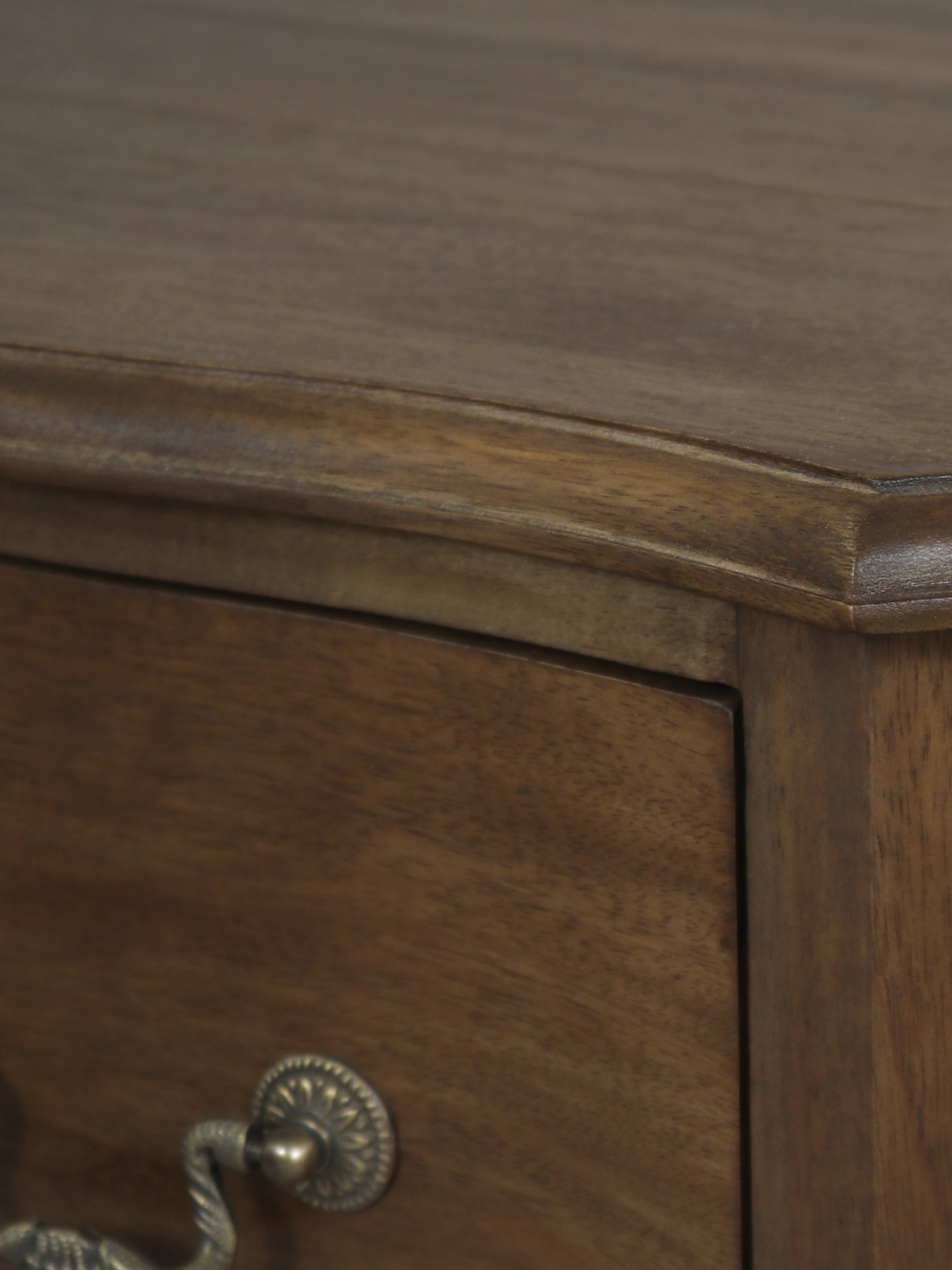 Montpellier Walnut 3 Drawer Chest