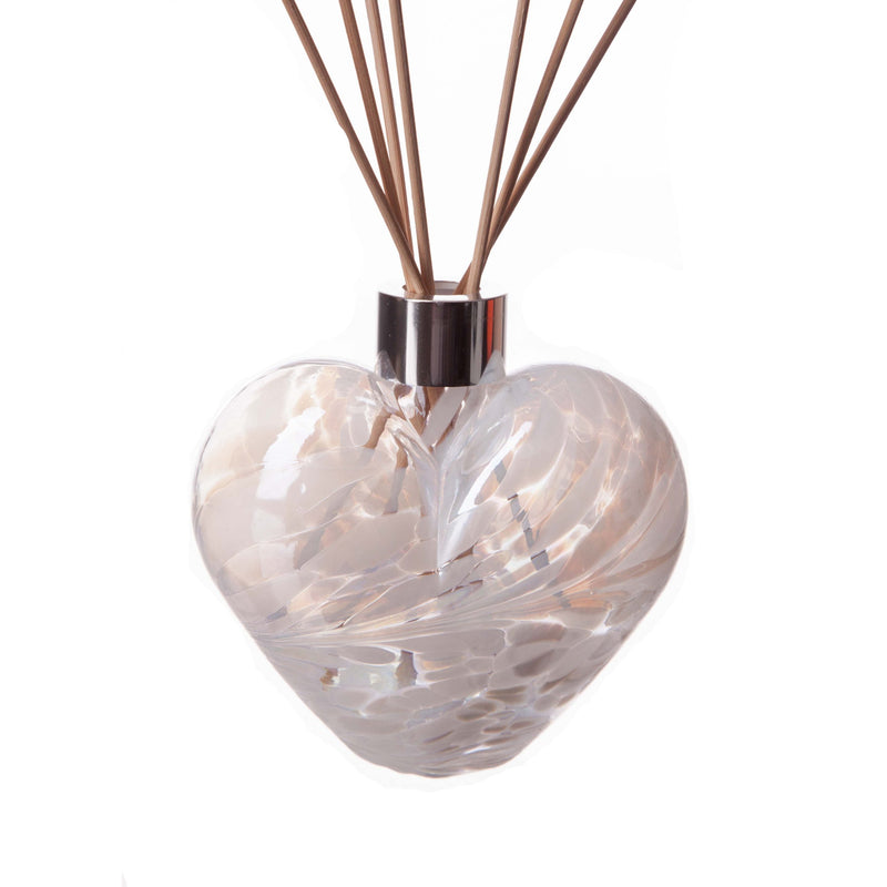 Glass Heart Reed Diffuser in Pearl White